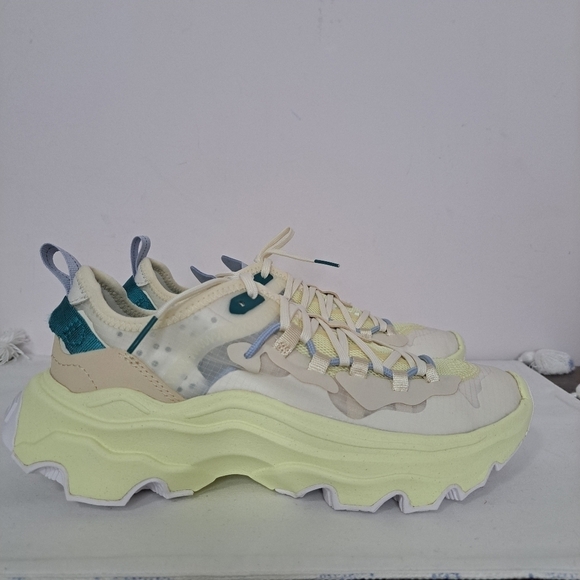 Sorel kinetic breakthru Tech Lace sneaker endive bleached ceramic 7.5 NWT - Picture 5 of 10